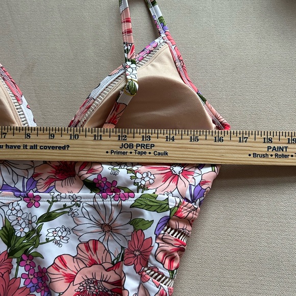 Kona Sol Medium Coverage One Piece Floral Swimsuit/ Bathing suit‎  Size Large - Picture 8 of 8